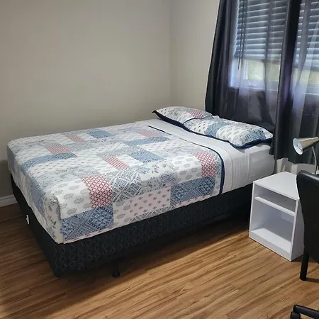 Kingston Comfort Suites - Unit 2-2