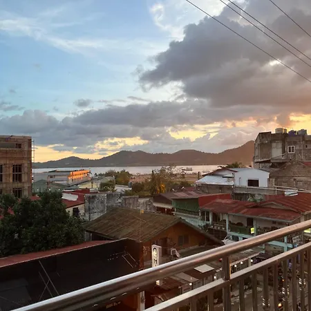 Islanders Inn - Coron-2