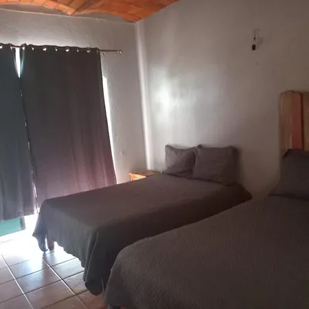 Hotel Casa Raymundo Suites-3