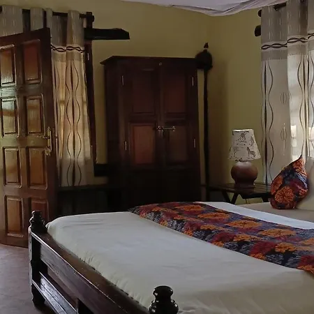 Kilimanjaro Lodge Cabins-2