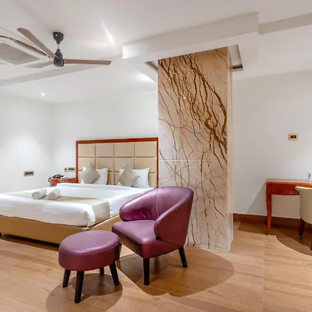 Hotel Chutneys-2