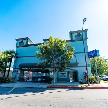Rodeway Inn & Suites Pasadena-2