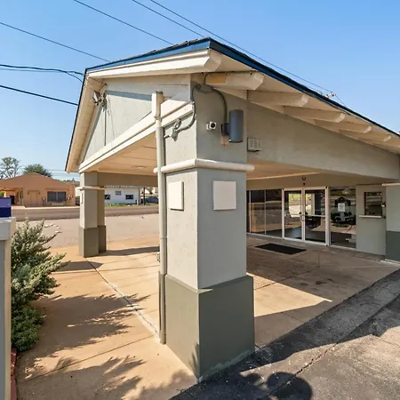 Americas Best Value Inn & Suites Brenham-3