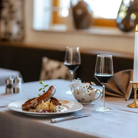 Hotel & Restaurant Kronenhof Am Weser-Radweg-3