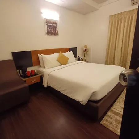 D And A Boutique Hotel Perungudi-3