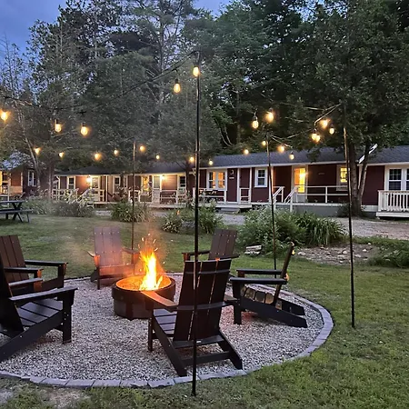 The Aurora Inn & Cottages-3