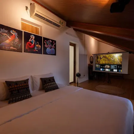 The Autumn House - Homestay At To Ngoc Van-3
