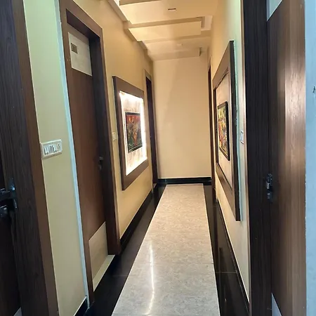 Hotel Suhagan Heights-3