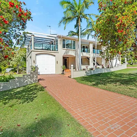 Orion Beach Retreat- Studio-3