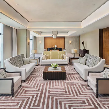 Hilton Guangzhou Tianhe: Canton Fair Shuttle & Registration-3