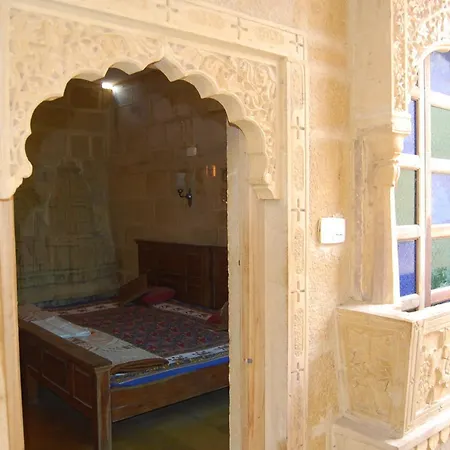 Hotel Deep Mahal-3