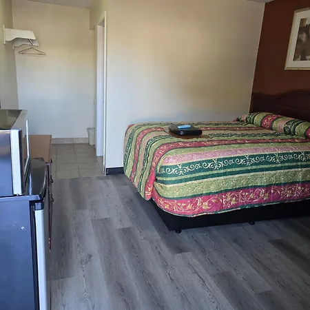 Carpet Inn-3
