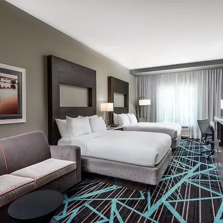 Holiday Inn Express & Suites - Charlotte Airport By Ihg-2