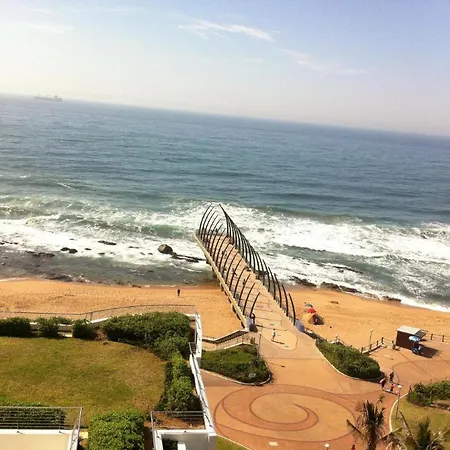 At Umhlanga Oceans Or Oysters Or Pearls Apts Min Stay Apply-2