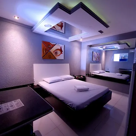 Gran Motel Gyn-3