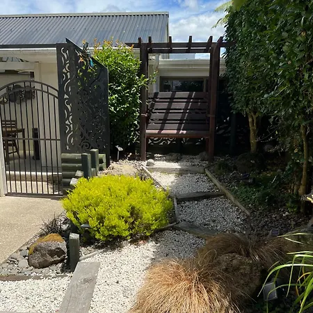 Carly'S Place-2