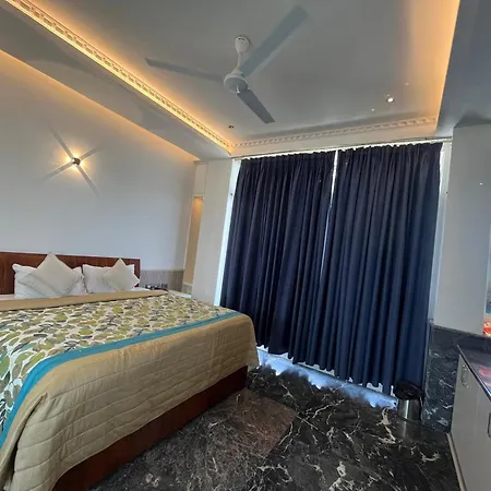 Treehouse Narmade A Riverfront Resort & Spa Narmadapuram-2