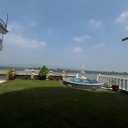 Treehouse Narmade A Riverfront Resort & Spa Narmadapuram-3