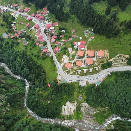 Ayder Altıparmak Suit-2