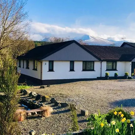 Distant Hills Guest House-3
