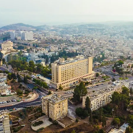 Plaza Nof Hagalil-3