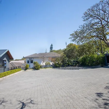 Coral Wood Self Catering Suites And B&B-2