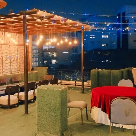 Hotel Elite Sector 45 I Gurgaon Central I Couple Friendly-2
