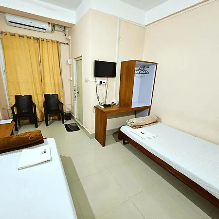 Hotel Rishiraj-2