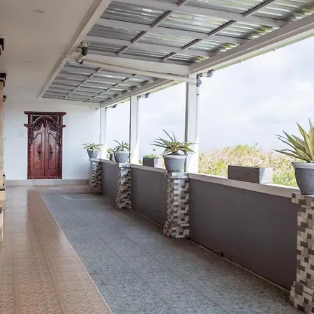Reddoorz @ Uluwatu Suites-3
