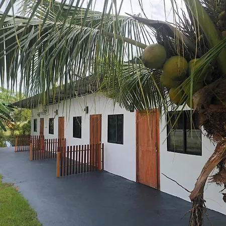 Grant'S Place Thailand-3