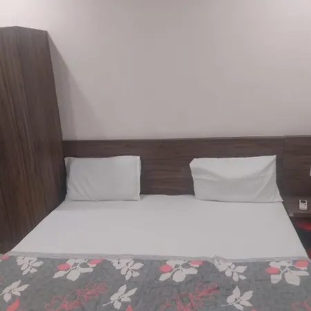 Hotel Rovers Inn-3
