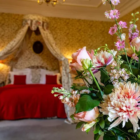 Chateau De La Bourdaisiere-2