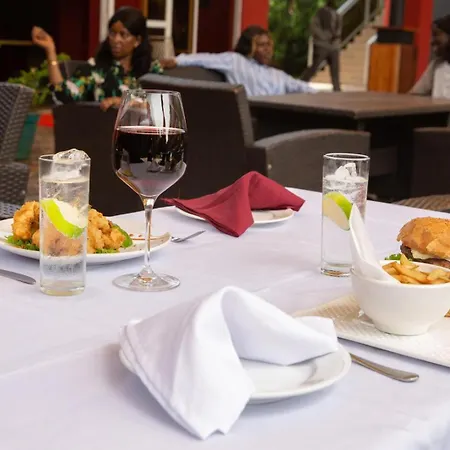 Seaview Gardens Hotel-3