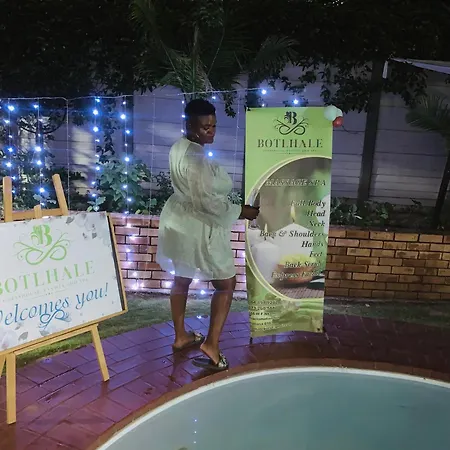 Botlhale Guesthouse, Events & Spa-2