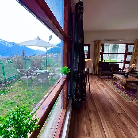 Himalayan Nomad Cottage, Manali-2