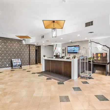 Royal Inn & Suites-2