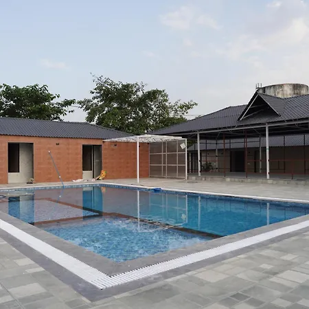 Great Escape Club Indore-2
