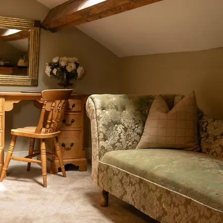The Coach House Skipton-3