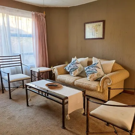 Bass Lake Country Lodge-2