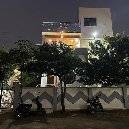 Vatavriksha Guest House,Akkalkot-3