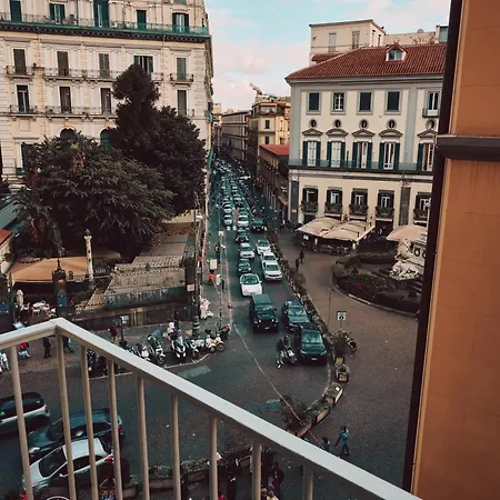 Vista Piazza Dei Martiri-2