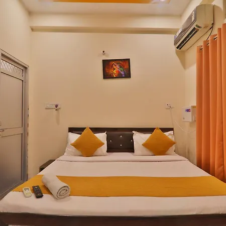 Hotel Crystal Rama Yan-2