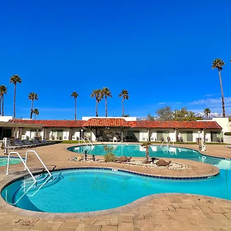The Inn At Mission Lakes-2
