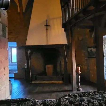 Burg Hermannstein - Rittersaal-3