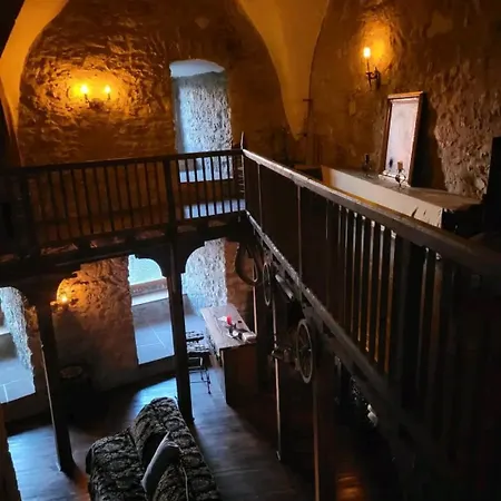 Burg Hermannstein - Rittersaal-2