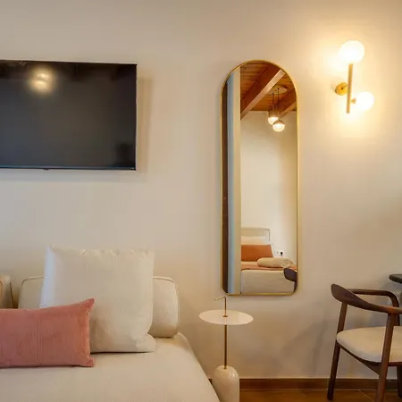 Casa D'Oro - Luxury Suites-3