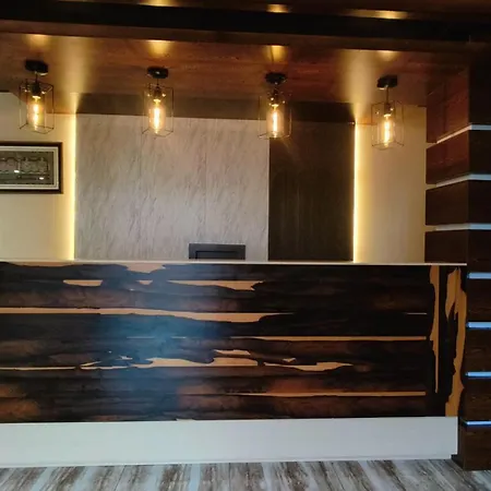 Vbrance - Luxury Boutique Hotel & Food Court-2