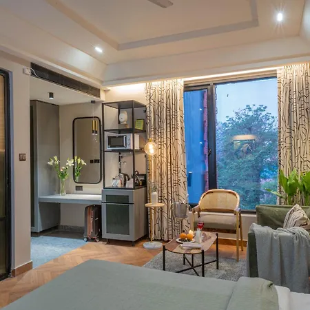 Boutique Hotel By One Tree-3