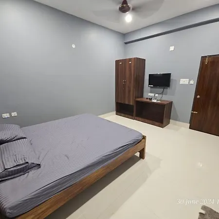 Balaji Grand Hotel-2