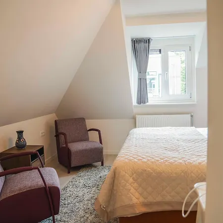 Hotel Koemarkt-2